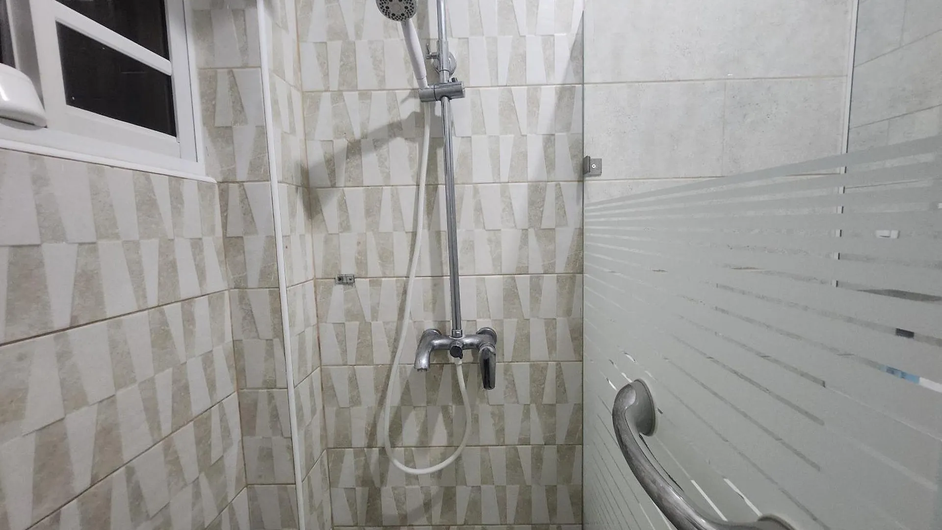 Villa Private House With Pool, Ac, Bbq, Fast Wi-Fi, Pet & Family Friendly, Near Colonial Zone, Mirador Sur Park & Ocean, In Saint-Domingue Hébergement de vacances