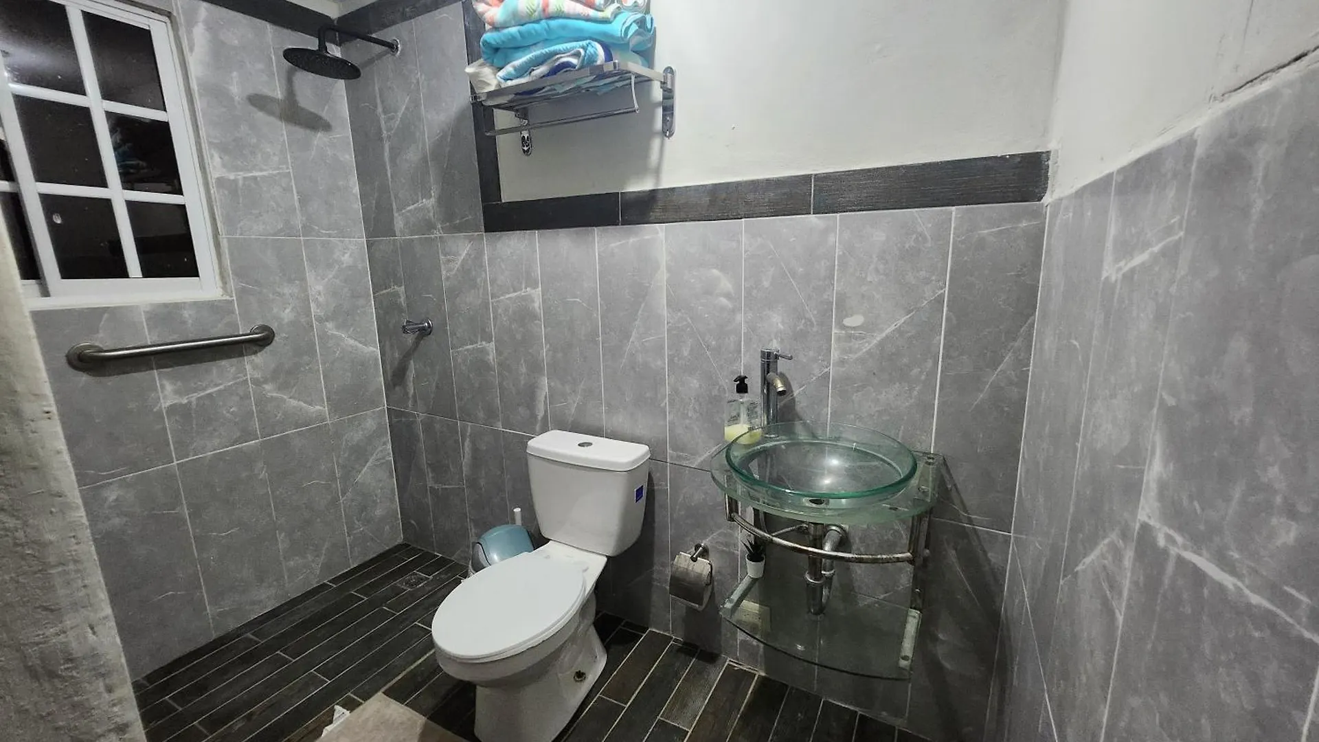 Hébergement de vacances Villa Private House With Pool, Ac, Bbq, Fast Wi-Fi, Pet & Family Friendly, Near Colonial Zone, Mirador Sur Park & Ocean, In Saint-Domingue