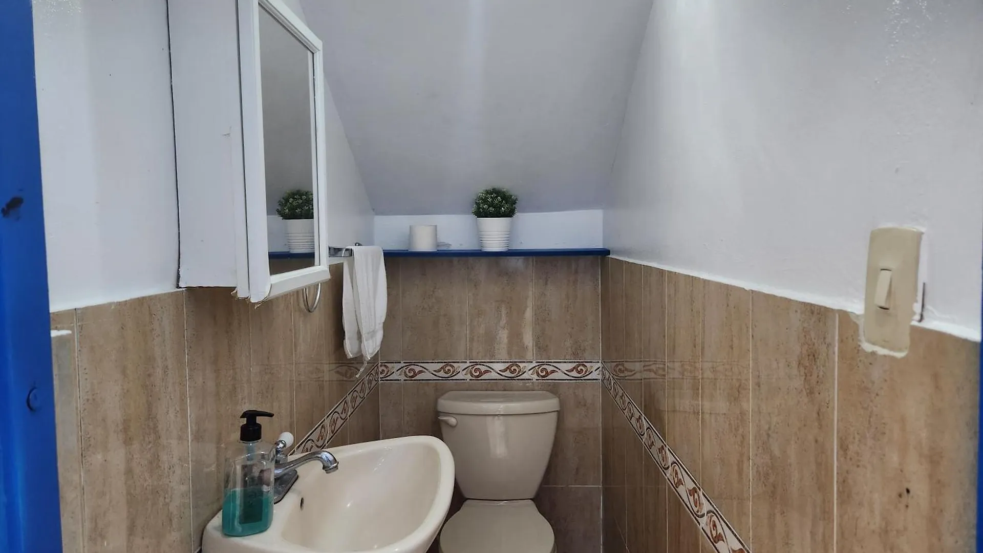 Villa Private House With Pool, Ac, Bbq, Fast Wi-Fi, Pet & Family Friendly, Near Colonial Zone, Mirador Sur Park & Ocean, In Saint-Domingue 0*,  République dominicaine
