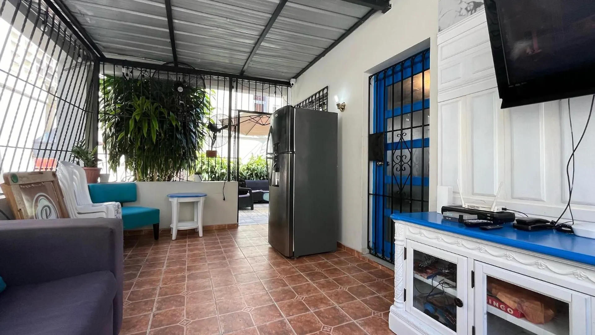 Villa Private House With Pool, Ac, Bbq, Fast Wi-Fi, Pet & Family Friendly, Near Colonial Zone, Mirador Sur Park & Ocean, In Saint-Domingue